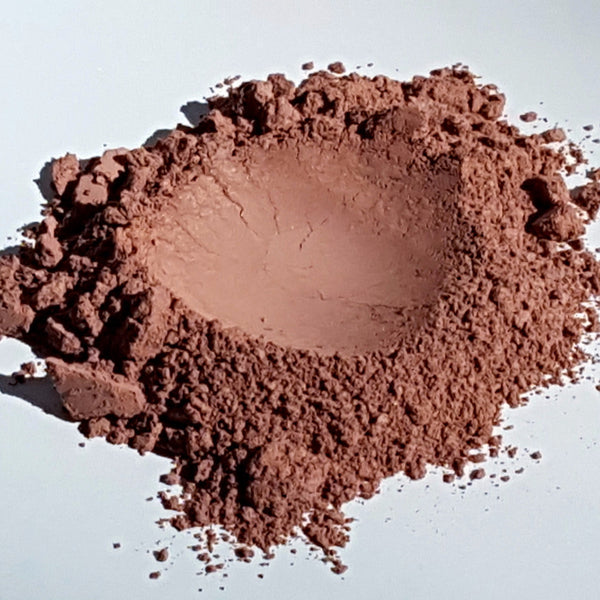 brown pigmented blush and brown matte eye shadow vegan blush